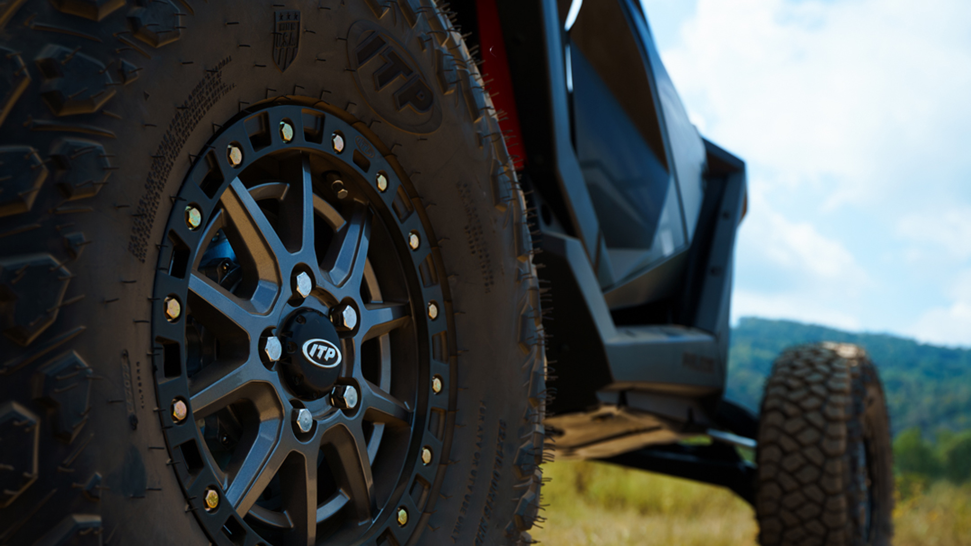 ITP SD10 Beadlock Wheel 5 lug utv wheel